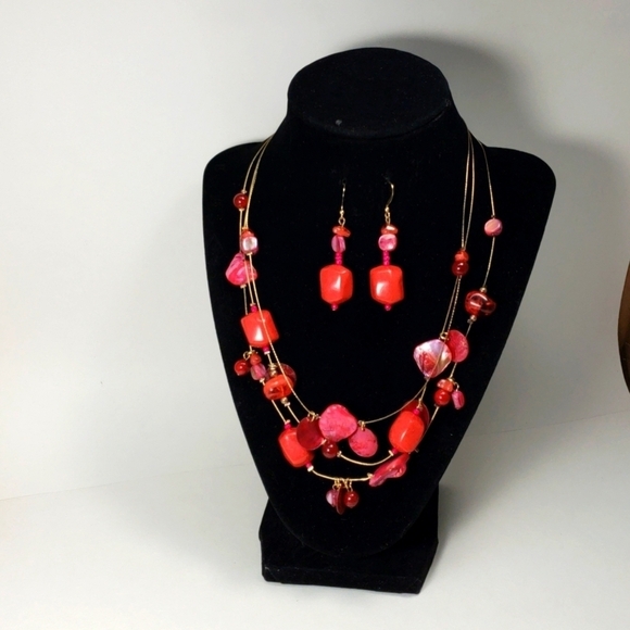 Multi-Strand Gold, Red Seashell Beads Illusion 20" Necklace - Matching Earrings - Picture 7 of 12